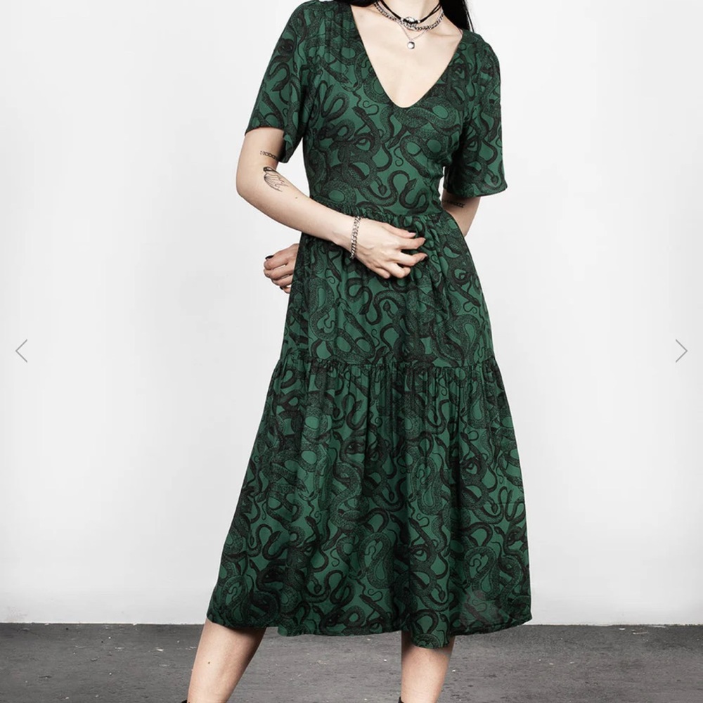 Disturbia Snake Print Green and Black Midi Dress - Picture 5 of 5
